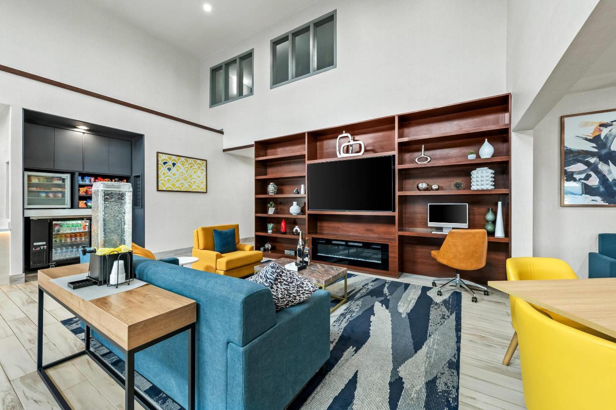 Comfort North 2*