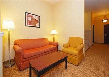 Hotel Comfort North Longview